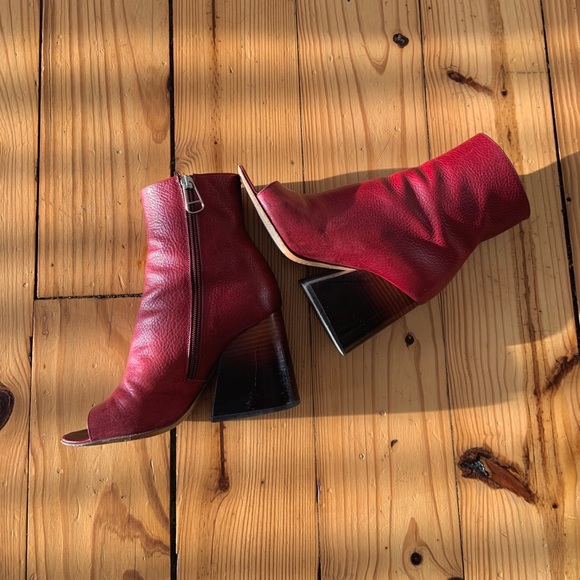 Maison Martin Margiela Shoes - Maison Margiela Chunky Heel Booties